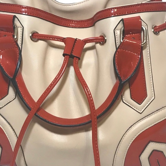 Cream and Red Loft Purse - Picture 6 of 8